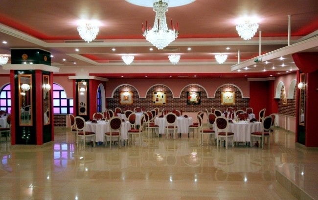Grand Restaurant - image - 3