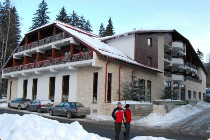 Hotel Poiana Ursului - image - 0