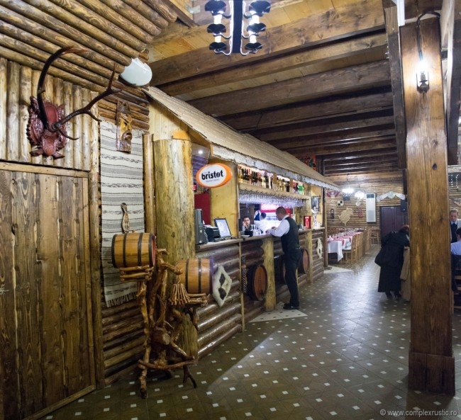 Complex Rustic - image - 1