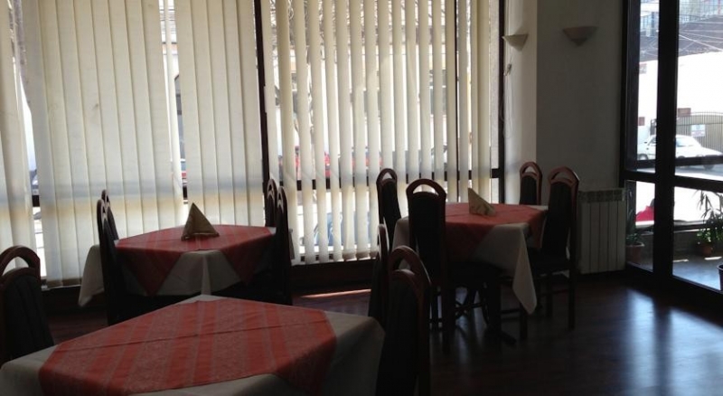 Hotel Capri - INCHIS (Jacob's) - image - 2
