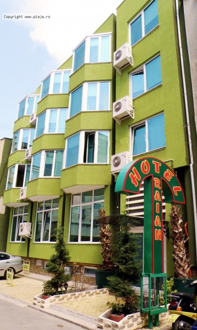 Hotel Traian - image - 0