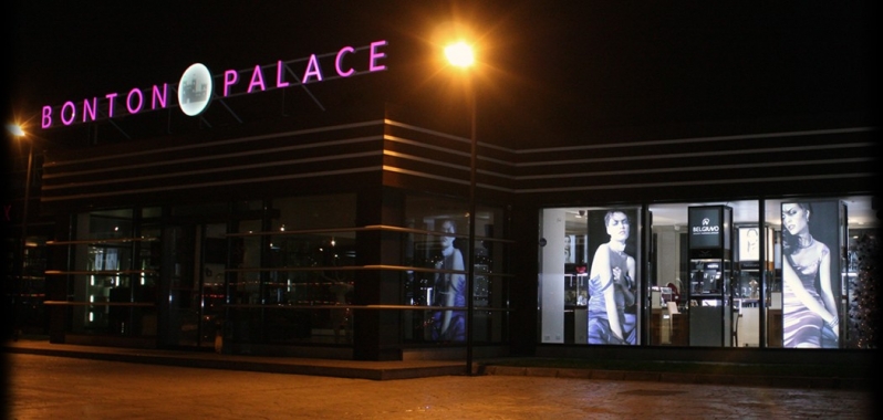 Bonton Palace - image - 0