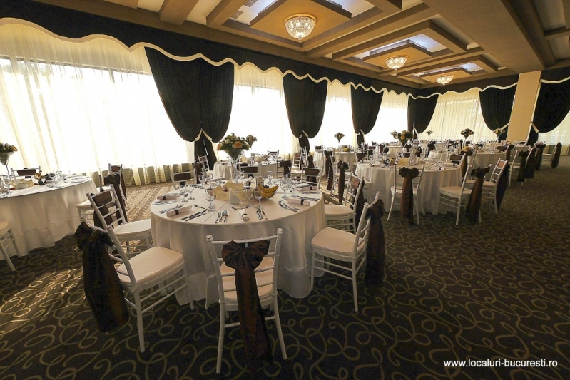 The President restaurant & events - image - 1