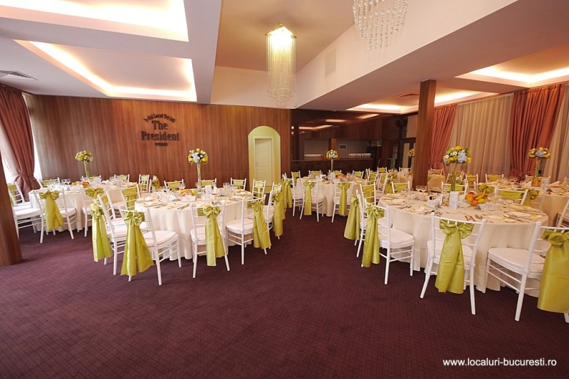 The President restaurant & events - image - 3