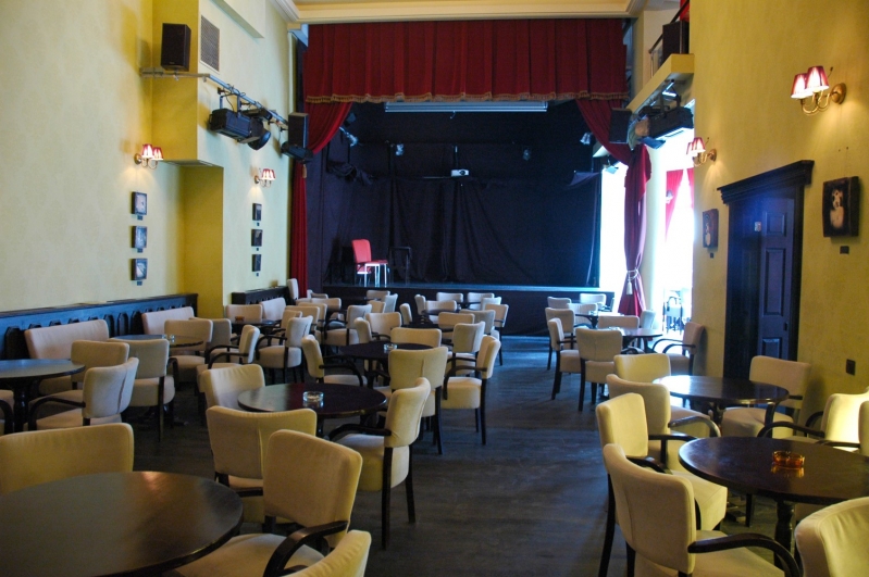 Godot Cafe Teatru - image - 3