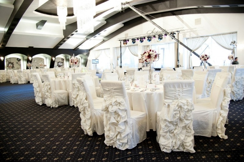 Aristocrat Events Hall - image - 4