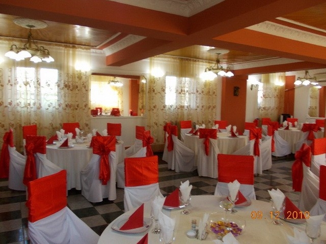 Restaurant Cerbul (inchis) - image - 4