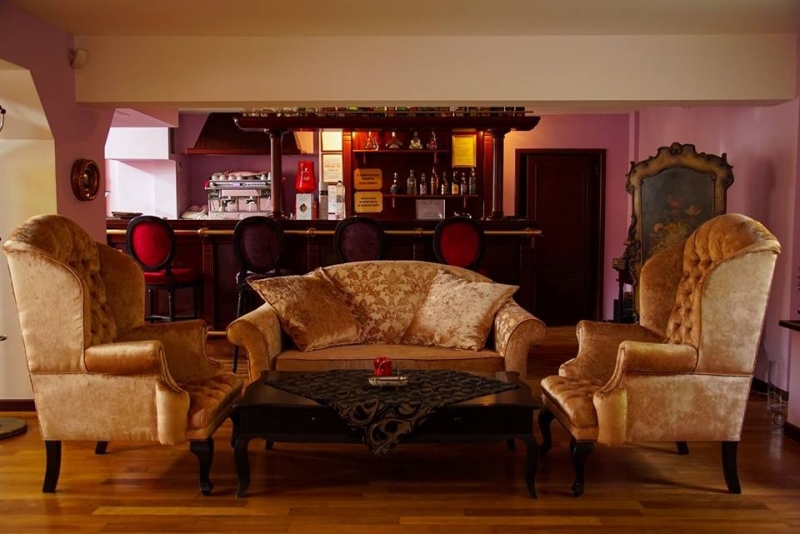 Cafe Louis (inchis) - image - 2