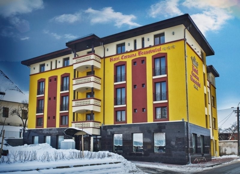 Hotel Coroana Brasovului - image - 0