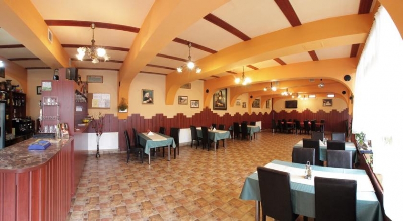 Pensiunea Laura - image - 1