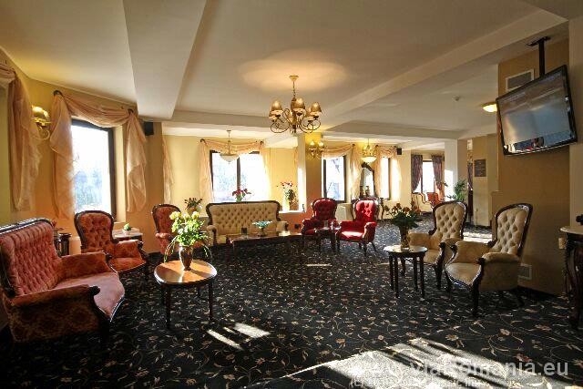 Hotel Classic Inn - image - 4