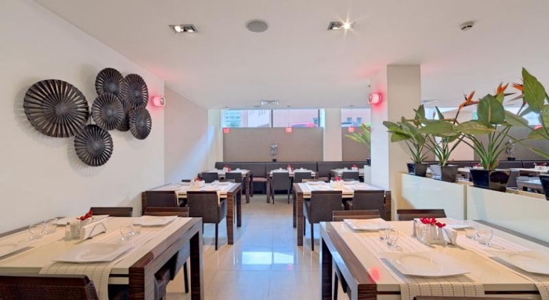 Hotel Cubix - image - 3