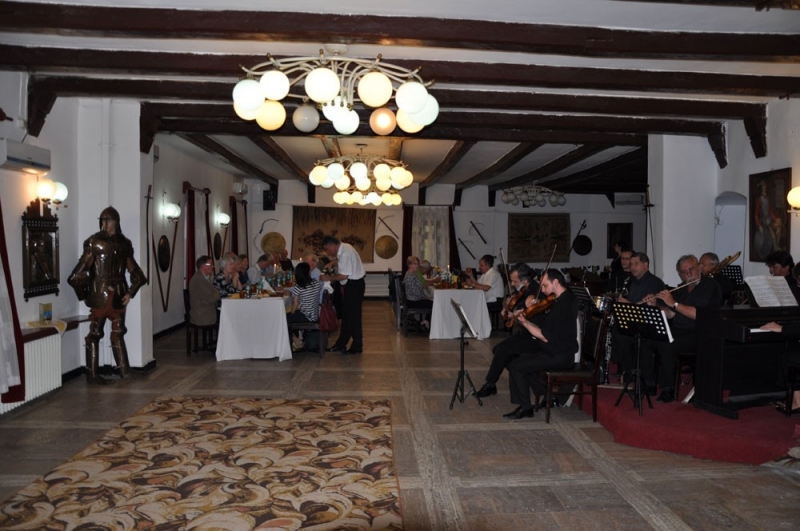 Restaurant Cetate (inchis) - image - 1