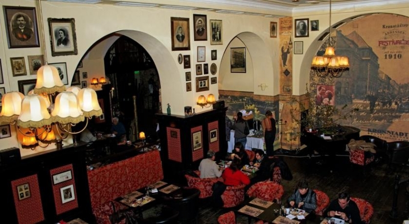 Hotel Coroana Brasov - image - 3