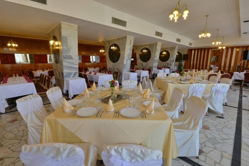 Hotel Capitol Brasov - image - 1