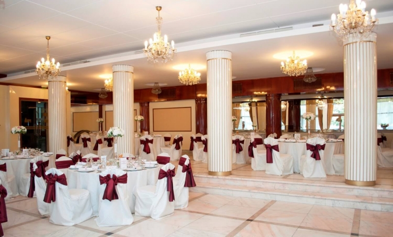 Hotel Aro Palace - image - 2