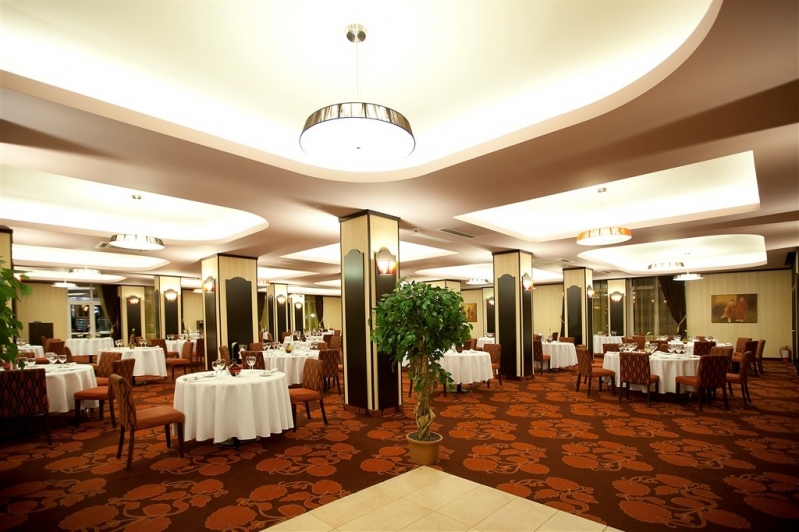 Rin Airport Hotel - image - 3