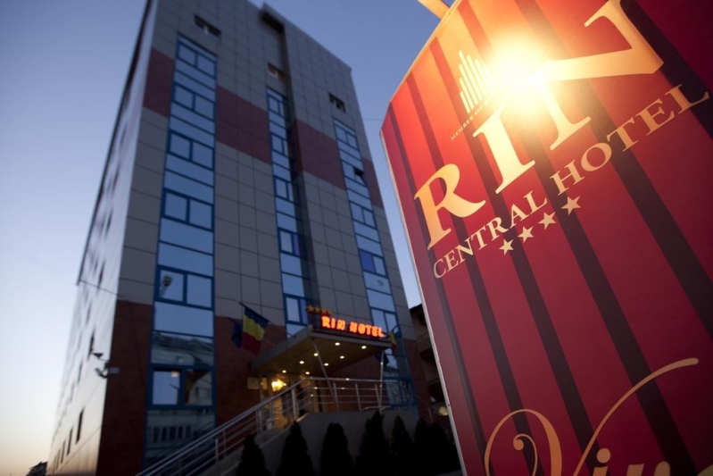 Rin Central Hotel - image - 0