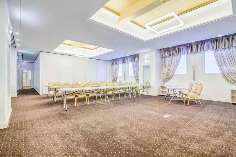 Hotel Capitol Bucuresti - image - 1