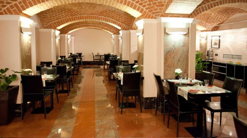 Grand Hotel Continental - image - 2