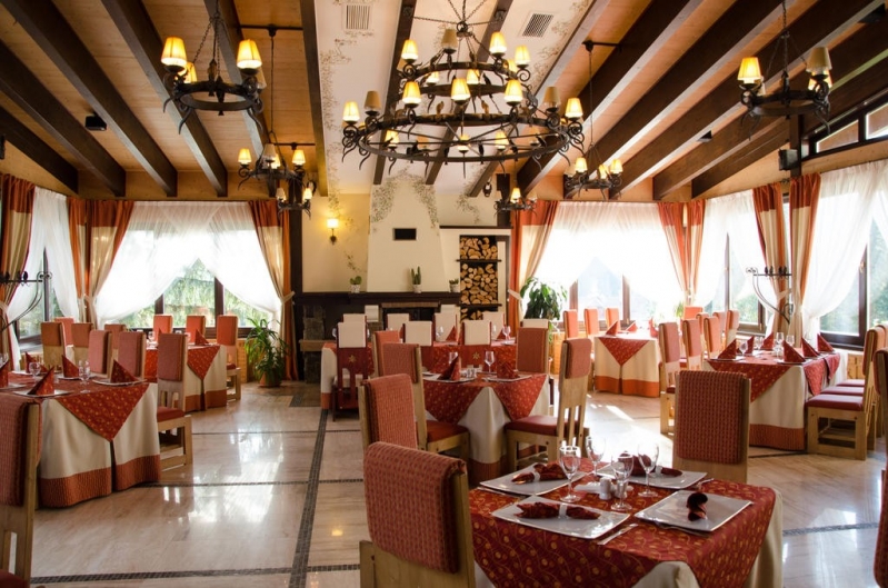 Hotel Edelweiss P.Brasov - image - 2