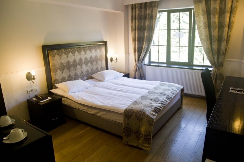 Rizzo Hotel - image - 3