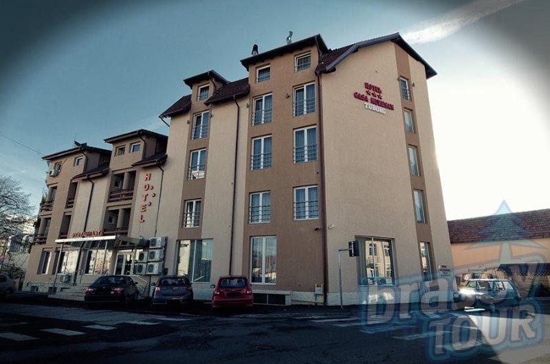 Hotel Q Brasov - image - 0