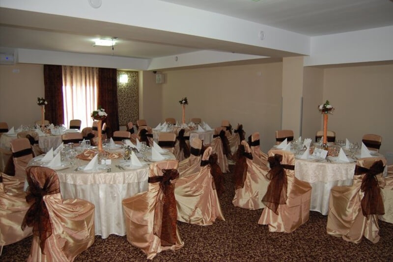 Hotel Q Brasov - image - 1