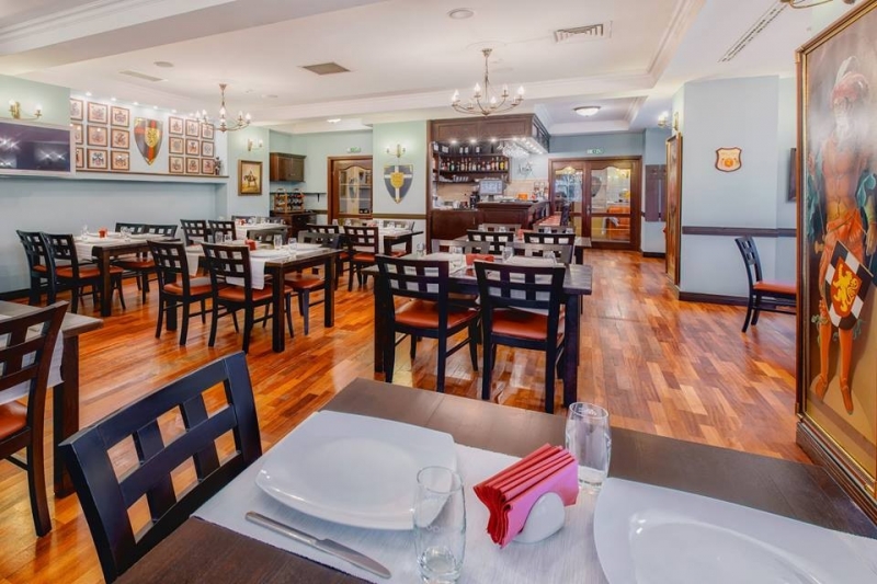 Hotel Drachenhaus Poiana Brasov - image - 2