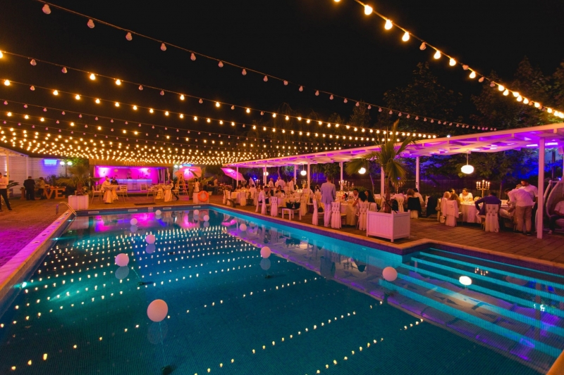 Reina Events - image - 4