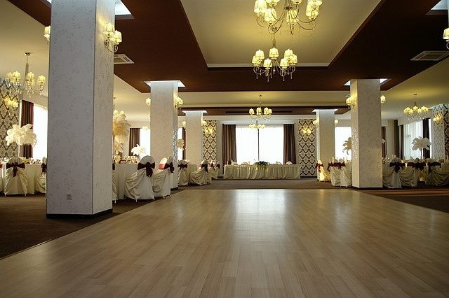  Restaurant Latin - image - 1