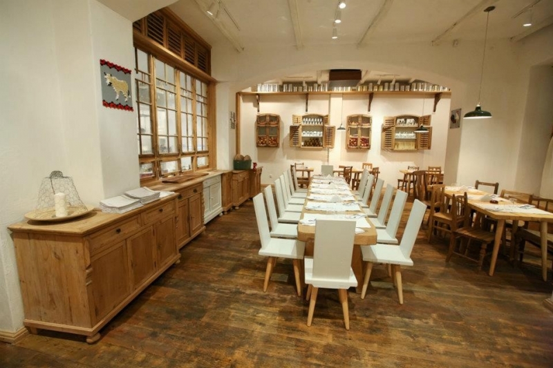 Restaurant Lacrimi si Sfinti - image - 3