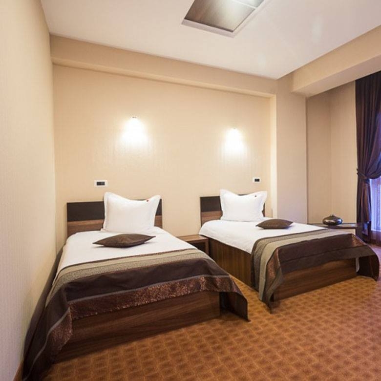 Hotel Nirvana - image - 4