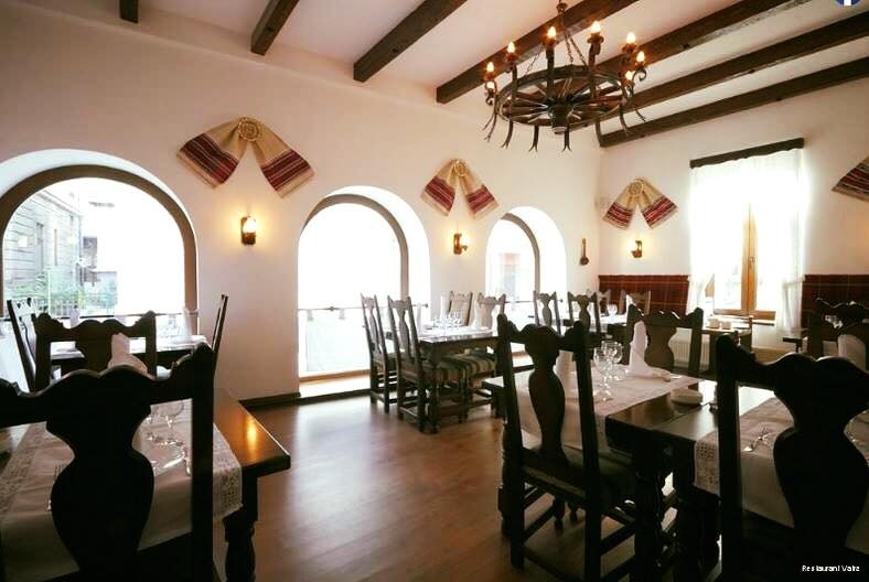 Restaurant Vatra - image - 3