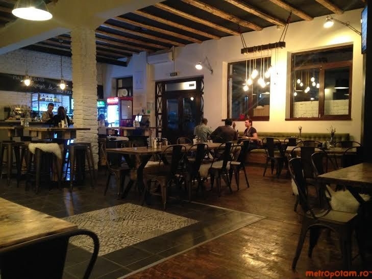 Hashtag Pub - image - 1
