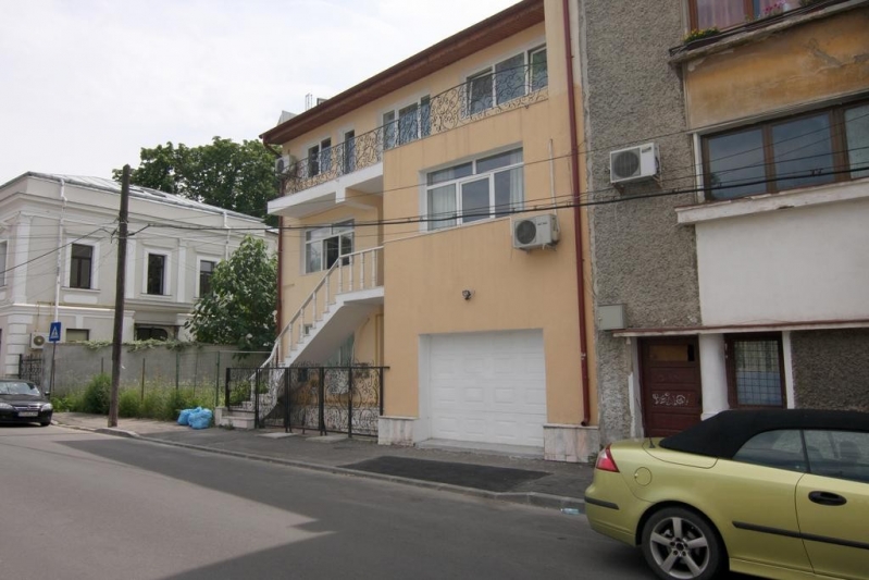 Underground Bucharest VIP Villa - image - 0