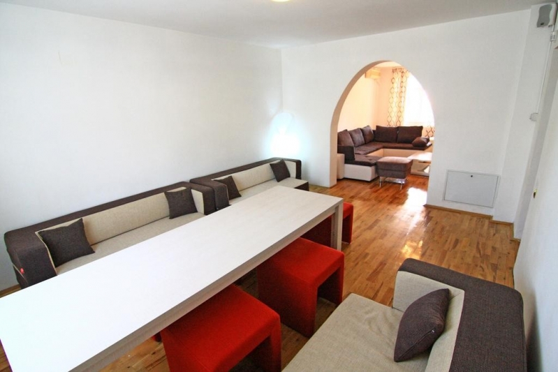 Underground Bucharest VIP Villa - image - 2