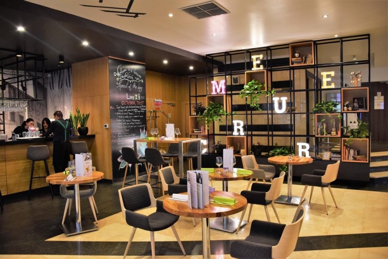 Hotel Mercure Bucharest Unirii (fost Royal din oct 2017) - image - 1