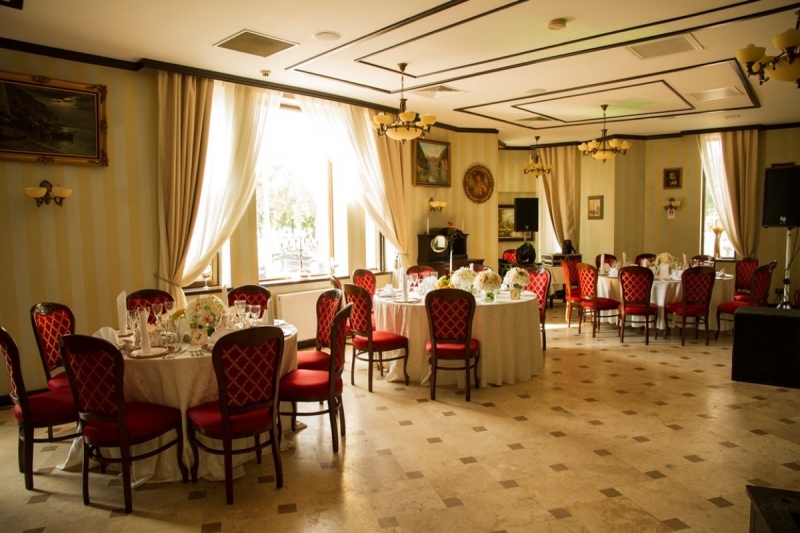 Palatul Odeon Restaurant&Events - image - 1