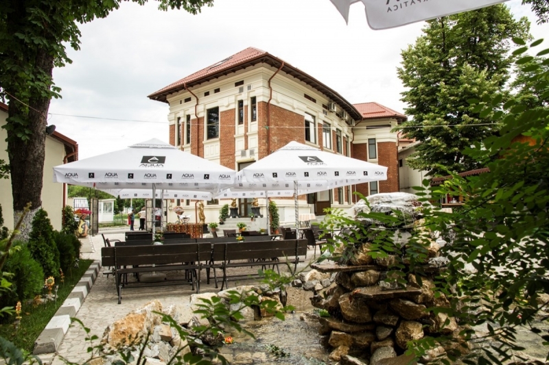Palatul Odeon Restaurant&Events - image - 4