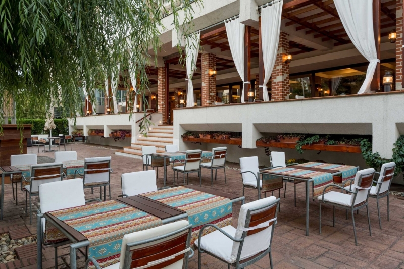 Ramada Parc Hotel - image - 4