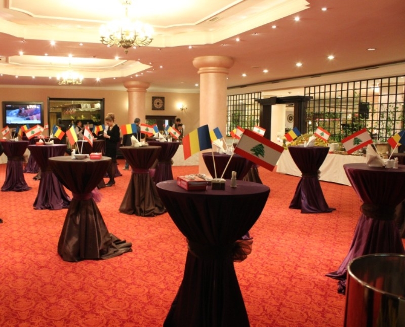 Phoenicia Grand Hotel - image - 2