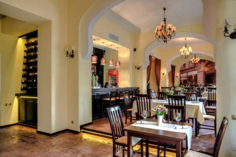 Aida Bistro - image - 2