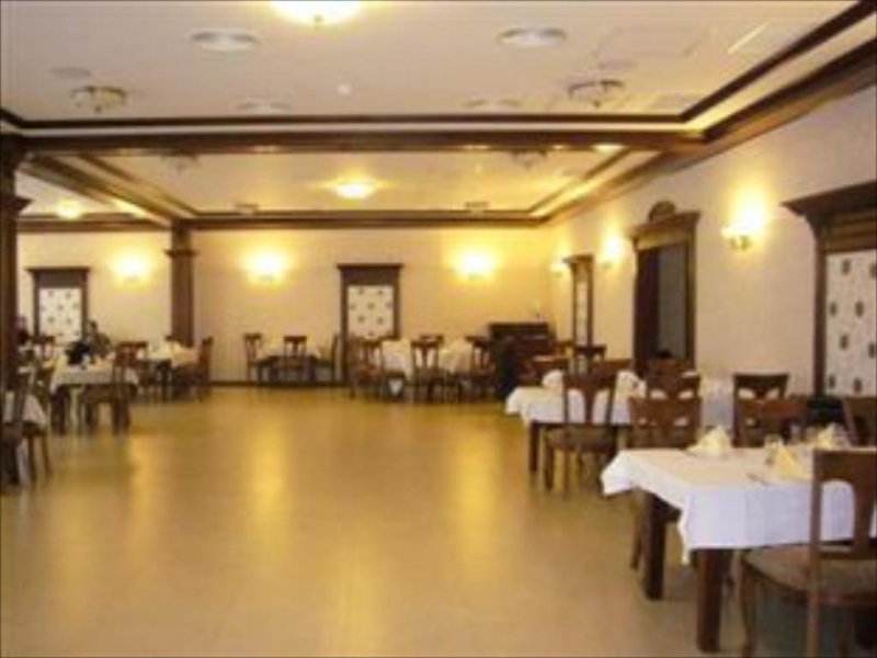 Hotel Diesel - image - 2