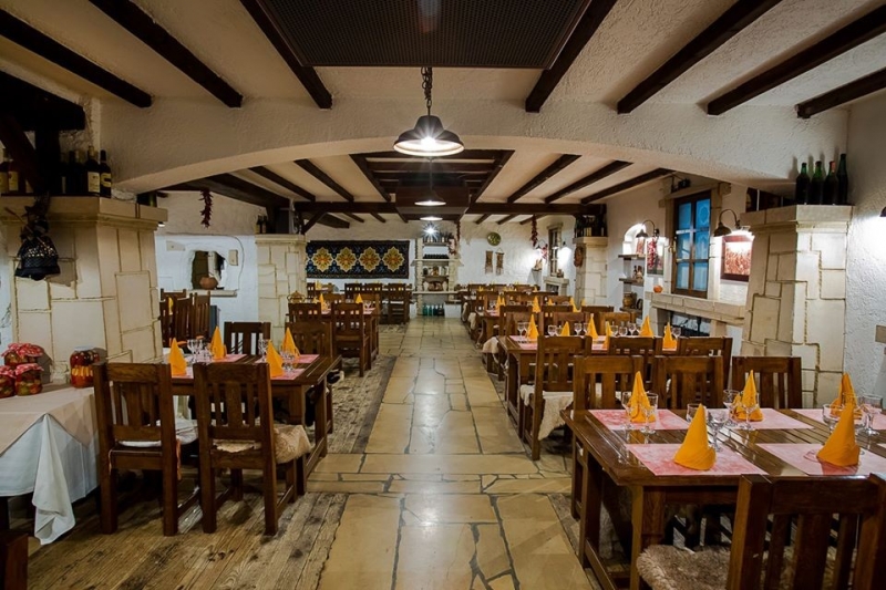 Hotel Irisa - INCHIS TEMP - image - 2