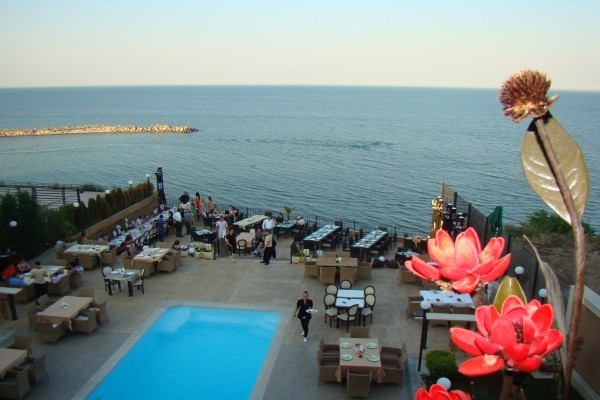 Vila Reyna - image - 3