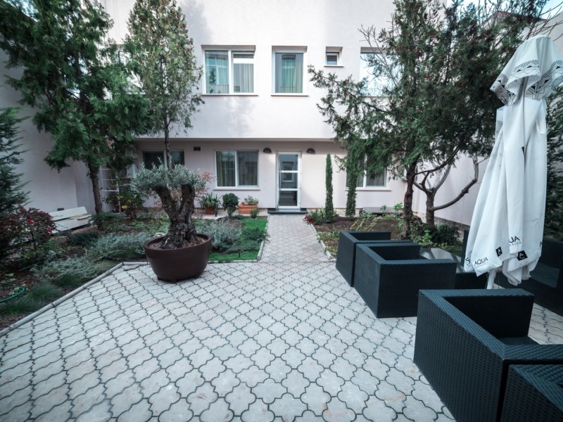 Hotel London (fost Jolie) - image - 1