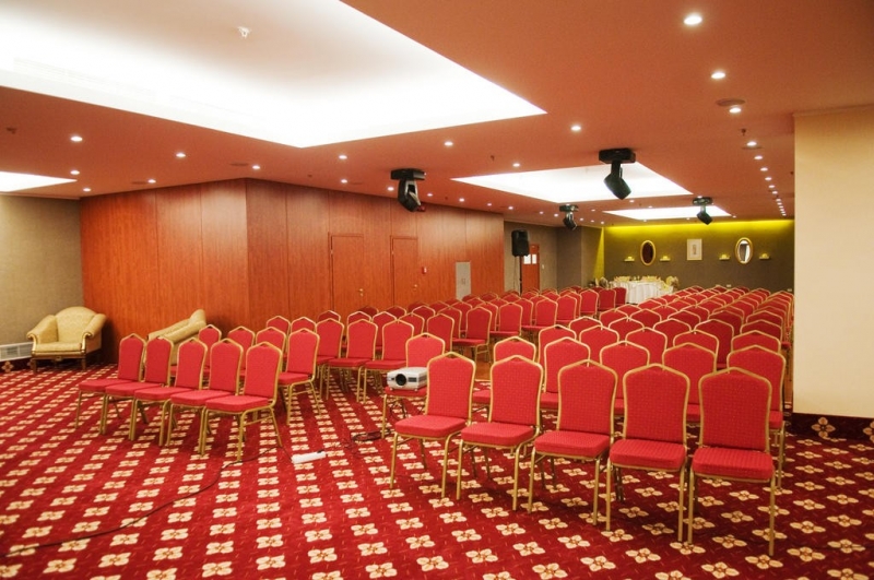Ramada Brasov - image - 4