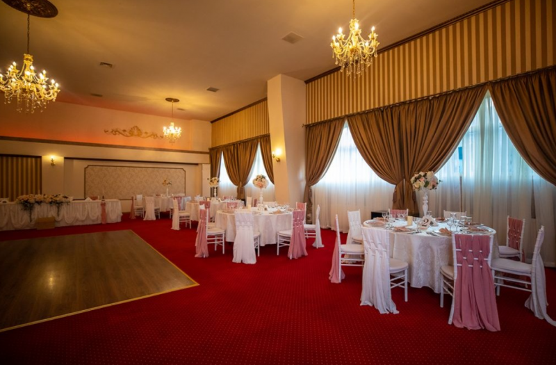 Iris Ballroom - image - 0