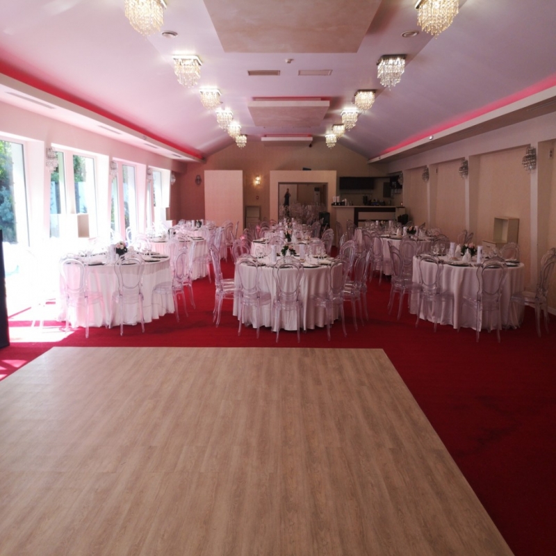 Ballroom Park - image - 0
